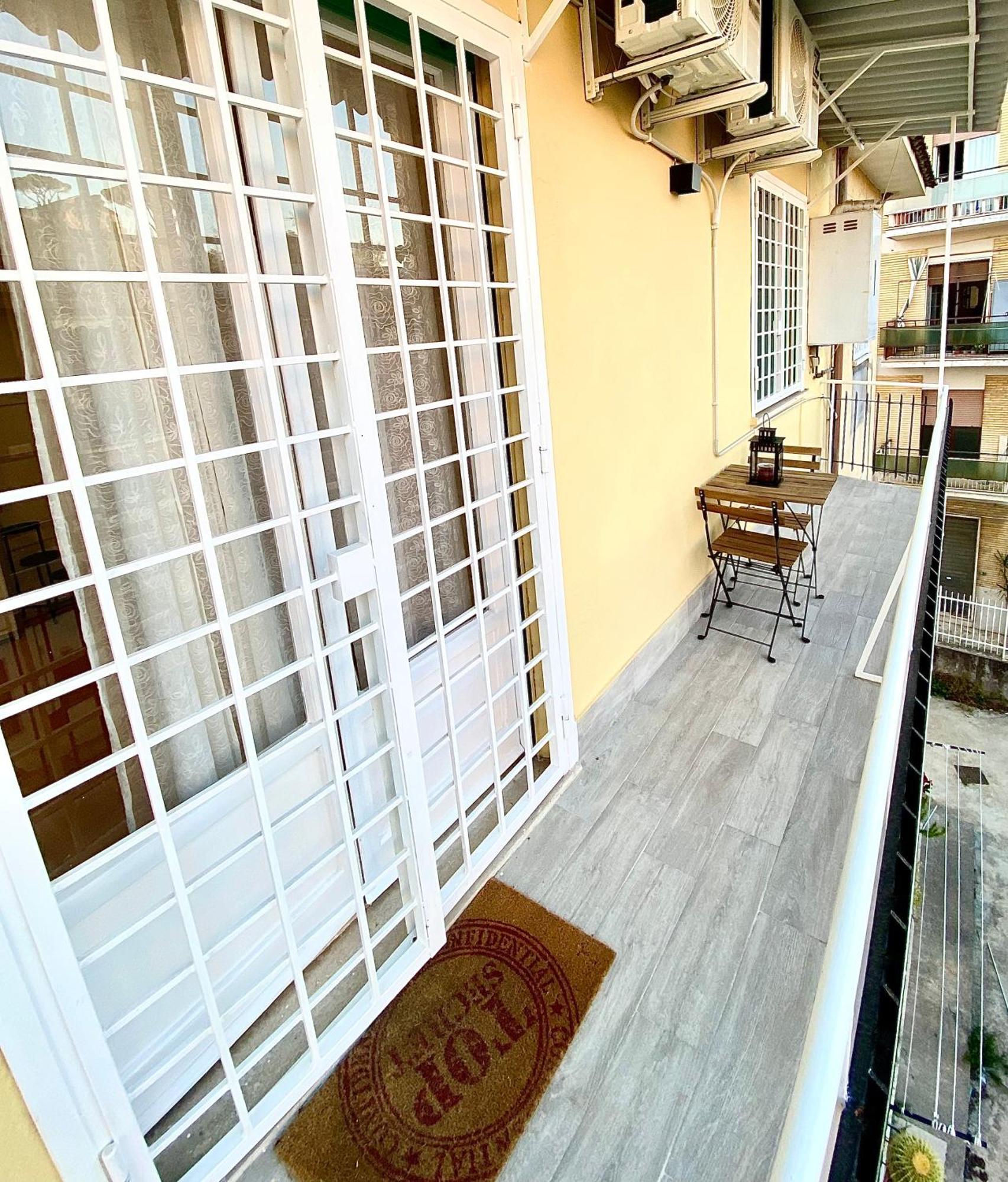 Capuanshome-Intero Appartamento Rome Exterior photo